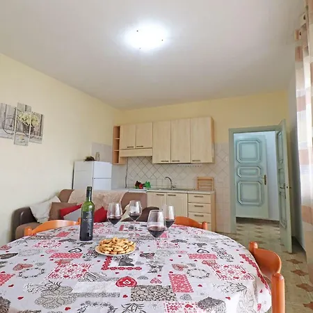 Casa Vacanze Silvia A 4 Posti Appartamento *
